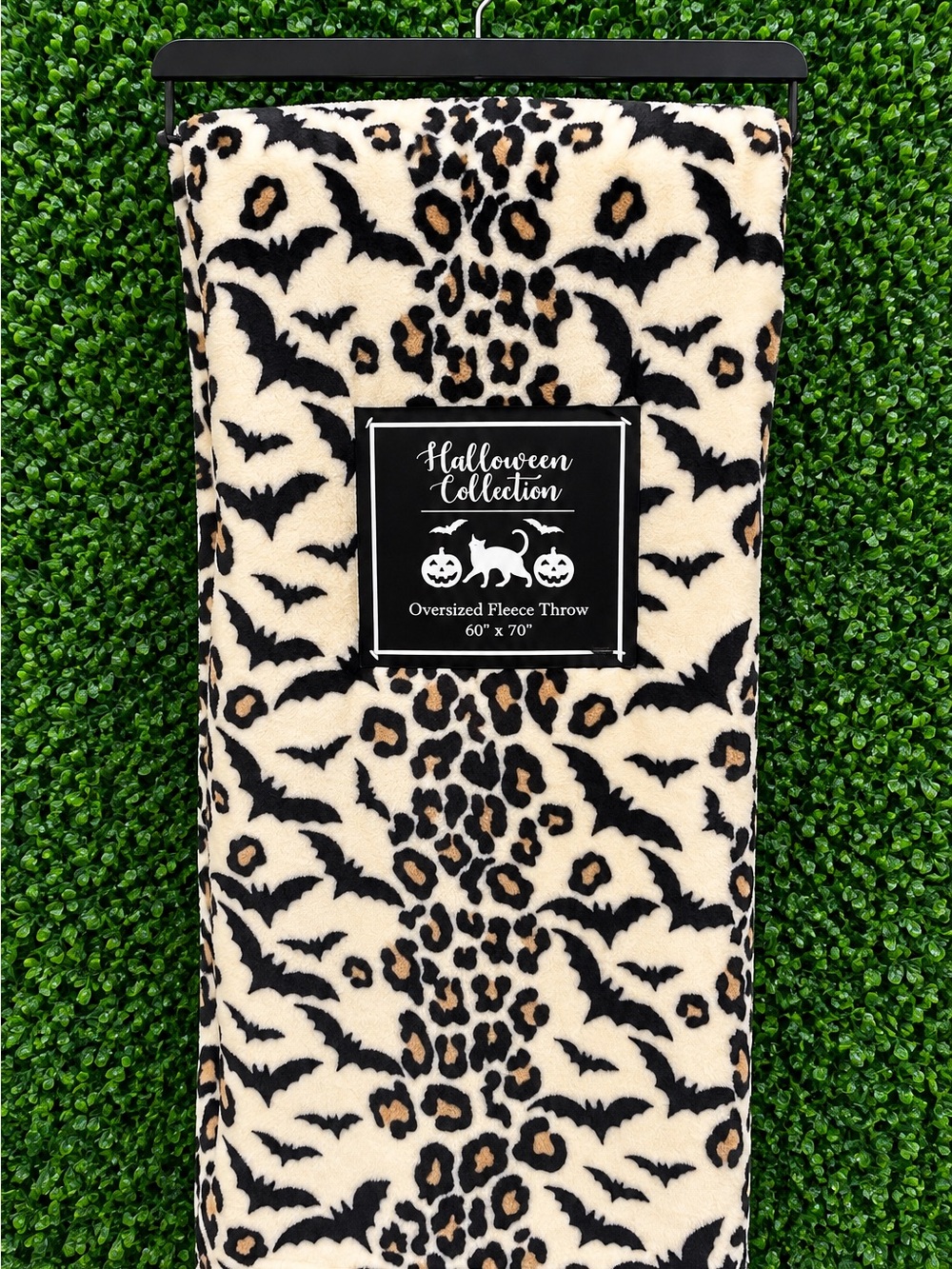 Oversized Fleece Throw - Cream and Black Leopard Bat Print